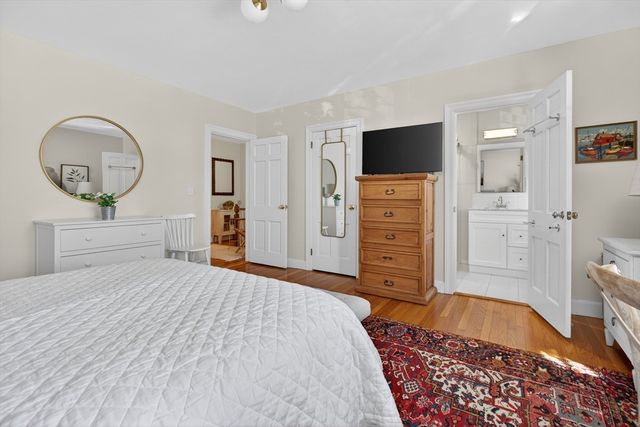 18 Still Street 25, Brookline, MA 02446