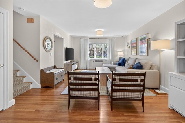 18 Still Street 25, Brookline, MA 02446