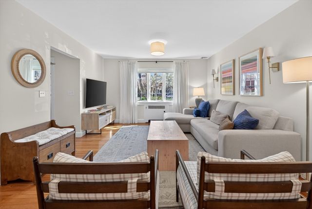 18 Still Street 25, Brookline, MA 02446