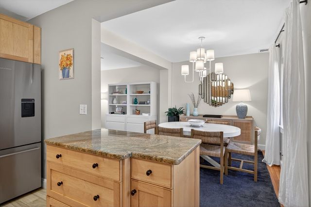 18 Still Street 25, Brookline, MA 02446