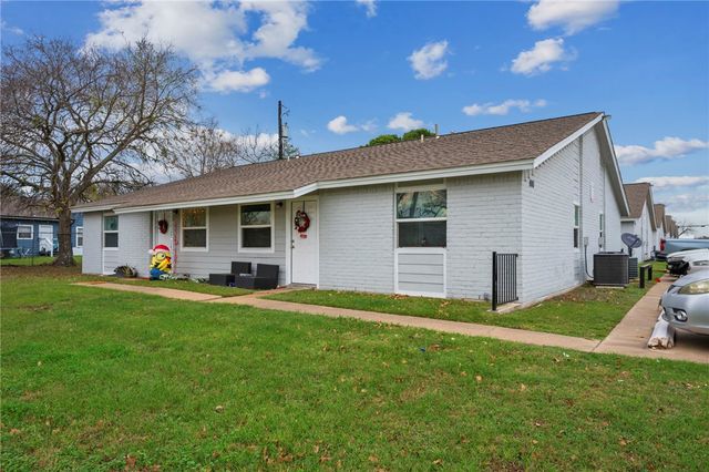 1900-1910 Finfeather, Bryan, TX 77801