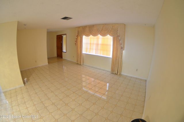 300 Darrow Avenue, Melbourne, FL 32901