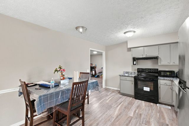 147 Medearis Dr, Old Hickory, TN 37138