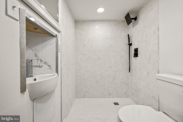 2770 THE ALAMEDA, Baltimore, MD 21218