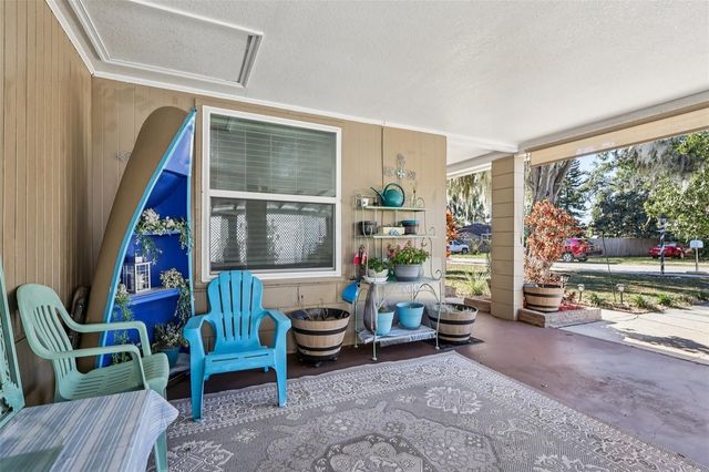 1111 N PALMETTO CIRCLE, Eustis, FL 32726