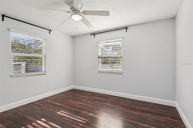 1111 N PALMETTO CIRCLE, Eustis, FL 32726