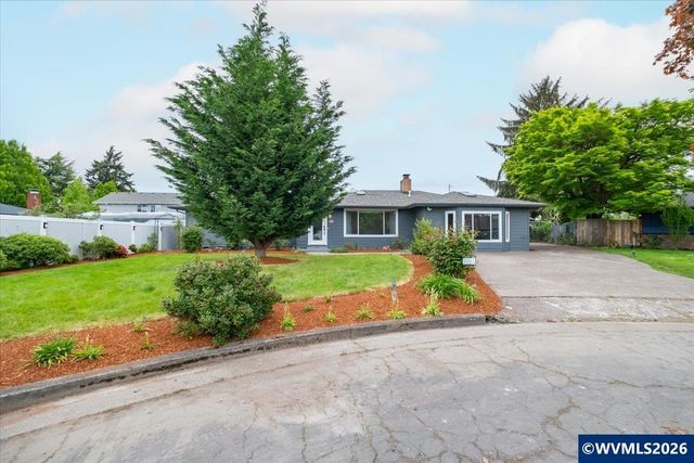 3817 Pine St, Albany, OR 97322