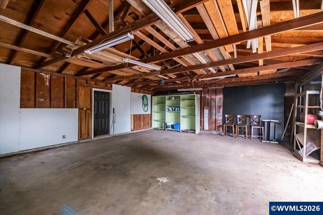 3817 Pine St, Albany, OR 97322