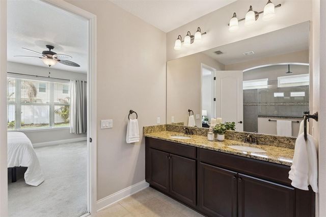 10659 WARLOW CREEK STREET, Orlando, FL 32832