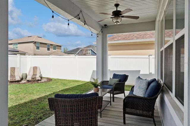 10659 WARLOW CREEK STREET, Orlando, FL 32832