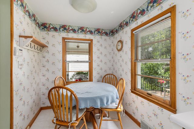1017 8th Street, West Des Moines, IA 50265