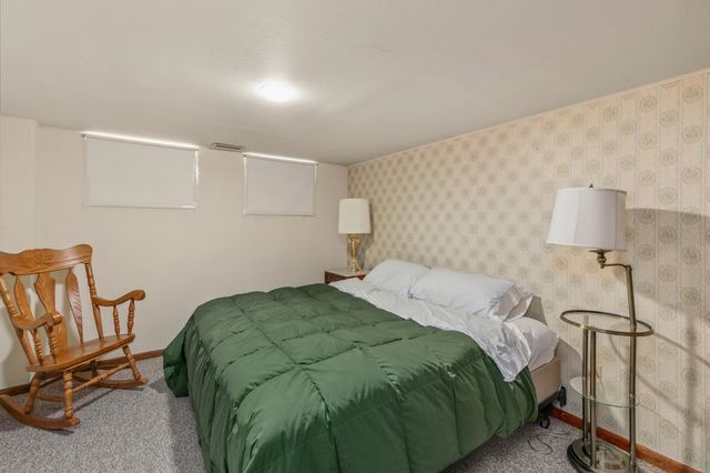 1017 8th Street, West Des Moines, IA 50265