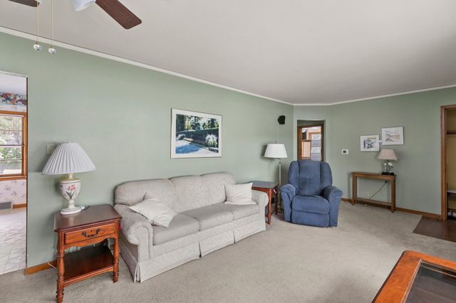 1017 8th Street, West Des Moines, IA 50265