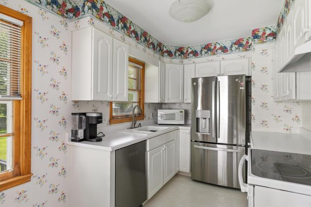 1017 8th Street, West Des Moines, IA 50265