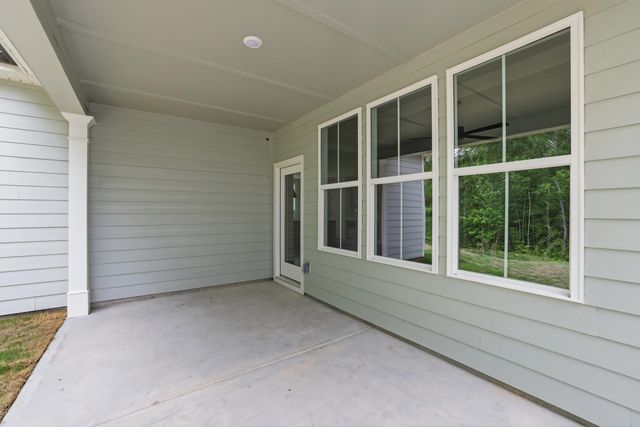 2756 Butlers Green Circle 30, Chattanooga, TN 37421