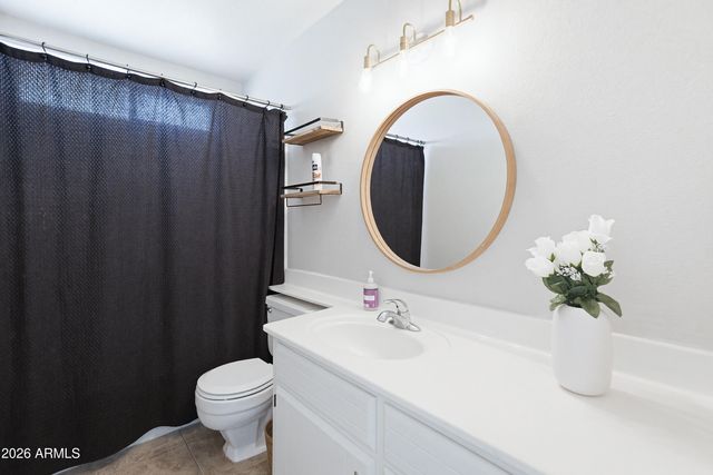 4844 W ROYAL PALM Road, Glendale, AZ 85302