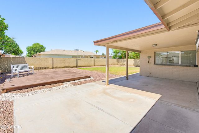 4844 W ROYAL PALM Road, Glendale, AZ 85302