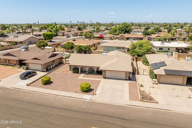 4844 W ROYAL PALM Road, Glendale, AZ 85302