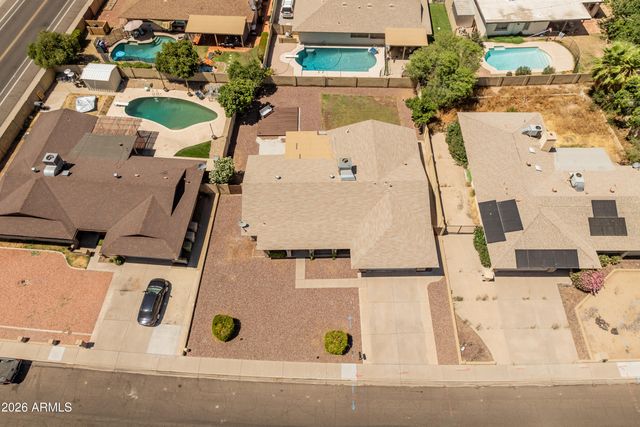 4844 W ROYAL PALM Road, Glendale, AZ 85302