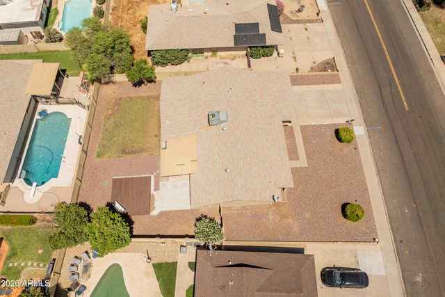 4844 W ROYAL PALM Road, Glendale, AZ 85302