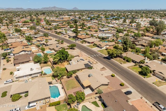 4844 W ROYAL PALM Road, Glendale, AZ 85302