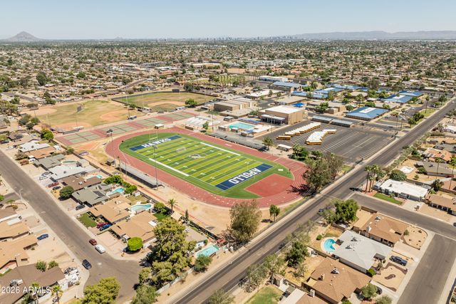 4844 W ROYAL PALM Road, Glendale, AZ 85302