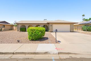 4844 W ROYAL PALM Road, Glendale, AZ 85302