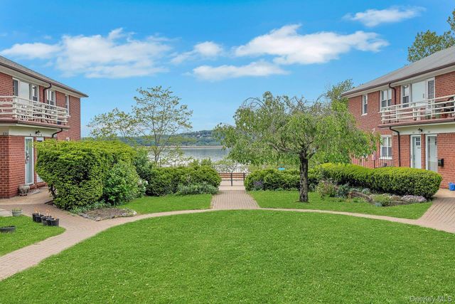 165 S Buckhout S 165, Irvington, NY 10533