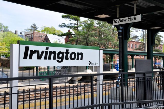 165 S Buckhout S 165, Irvington, NY 10533