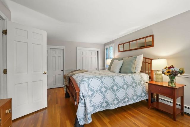 35 North St, Duxbury, MA 02332