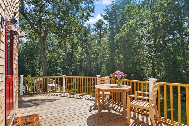 35 North St, Duxbury, MA 02332