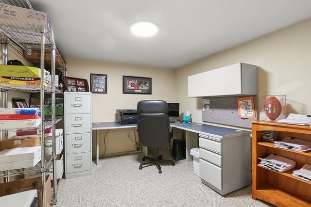 35 North St, Duxbury, MA 02332