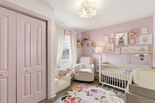 540 W Walnut Street, Long Beach, NY 11561