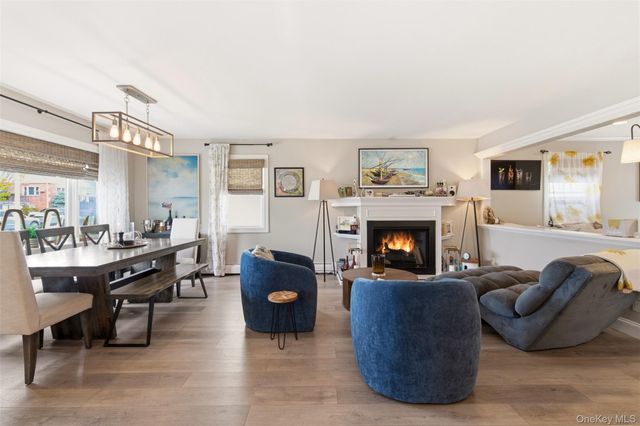 540 W Walnut Street, Long Beach, NY 11561