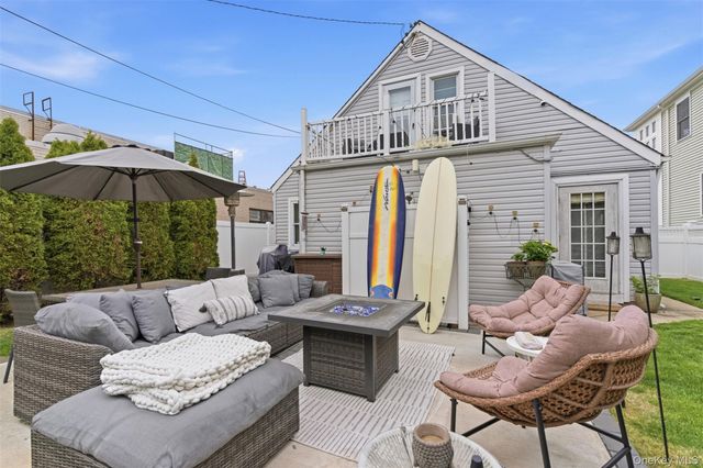 540 W Walnut Street, Long Beach, NY 11561