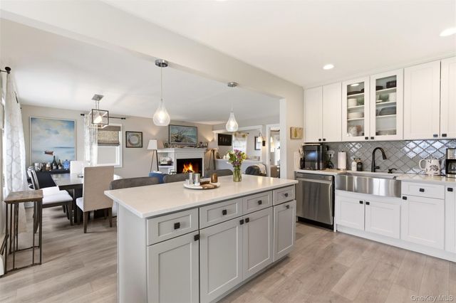 540 W Walnut Street, Long Beach, NY 11561