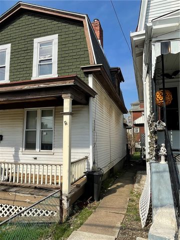 609 Hays Ave, Mt Oliver, PA 15210