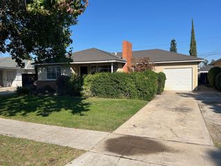 424 W Robinson Avenue, Fresno, CA 93705