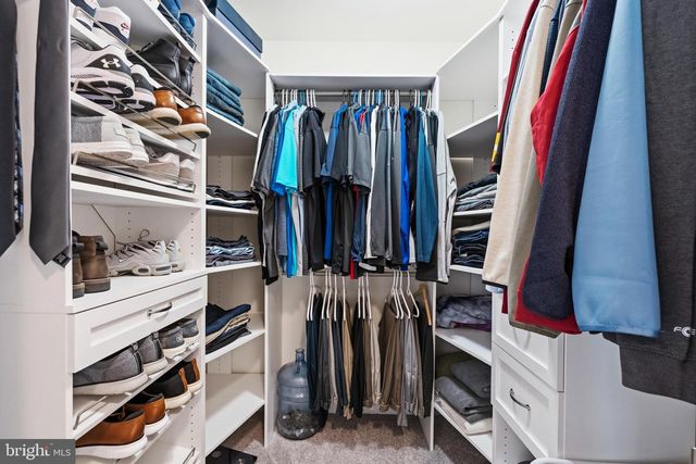 18 ALBATROSS CT, Front Royal, VA 22630