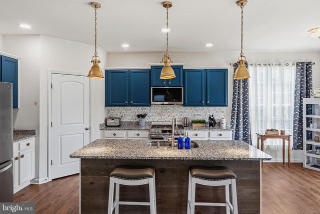 18 ALBATROSS CT, Front Royal, VA 22630