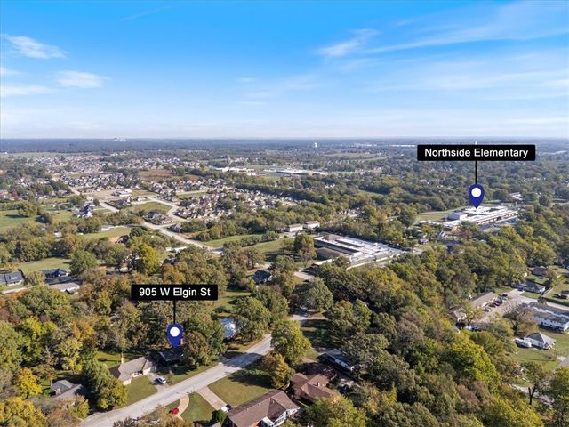 905 W Elgin Street, Siloam Springs, AR 72761