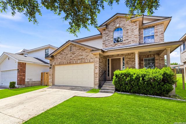8050 CHISOS OAK DR, San Antonio, TX 78223