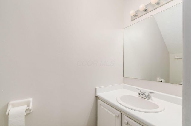 1842 Bashan Drive, 75F, Columbus, OH 43228