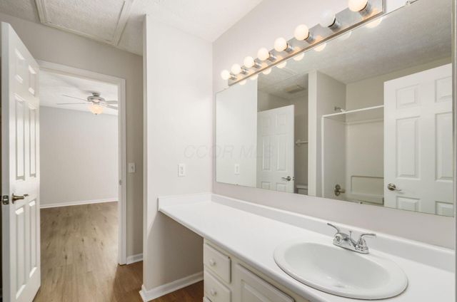 1842 Bashan Drive, 75F, Columbus, OH 43228