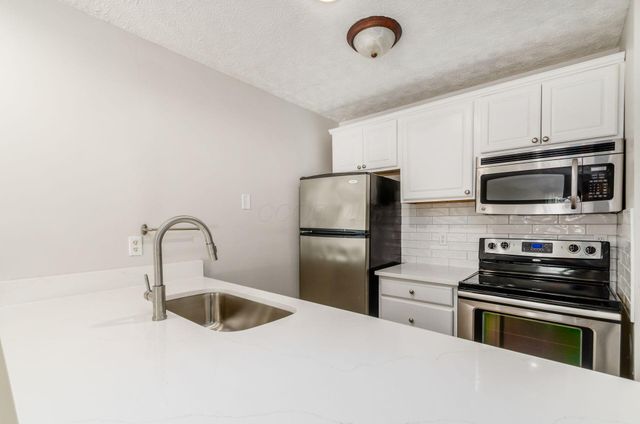 1842 Bashan Drive, 75F, Columbus, OH 43228