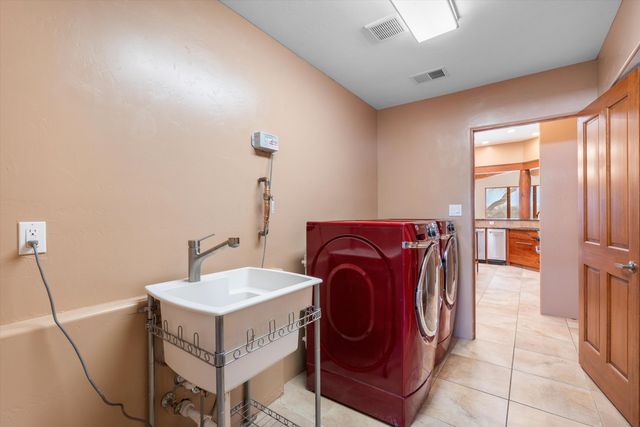 1114 W Avenida Los Suenos, Bernalillo, NM 87004