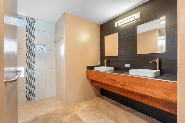 1114 W Avenida Los Suenos, Bernalillo, NM 87004