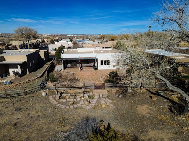 1114 W Avenida Los Suenos, Bernalillo, NM 87004