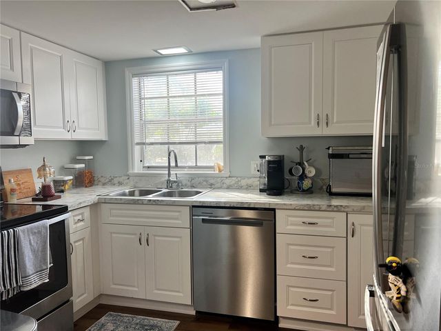 8500 13TH STREET N A, St Petersburg, FL 33702