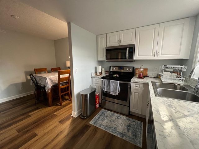 8500 13TH STREET N A, St Petersburg, FL 33702